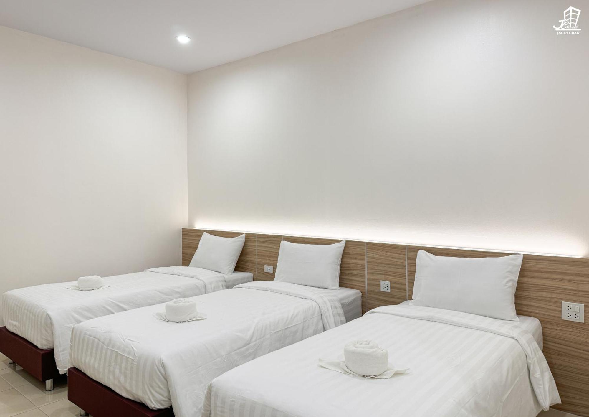 Jacky Chan Hotel Betong Exterior foto