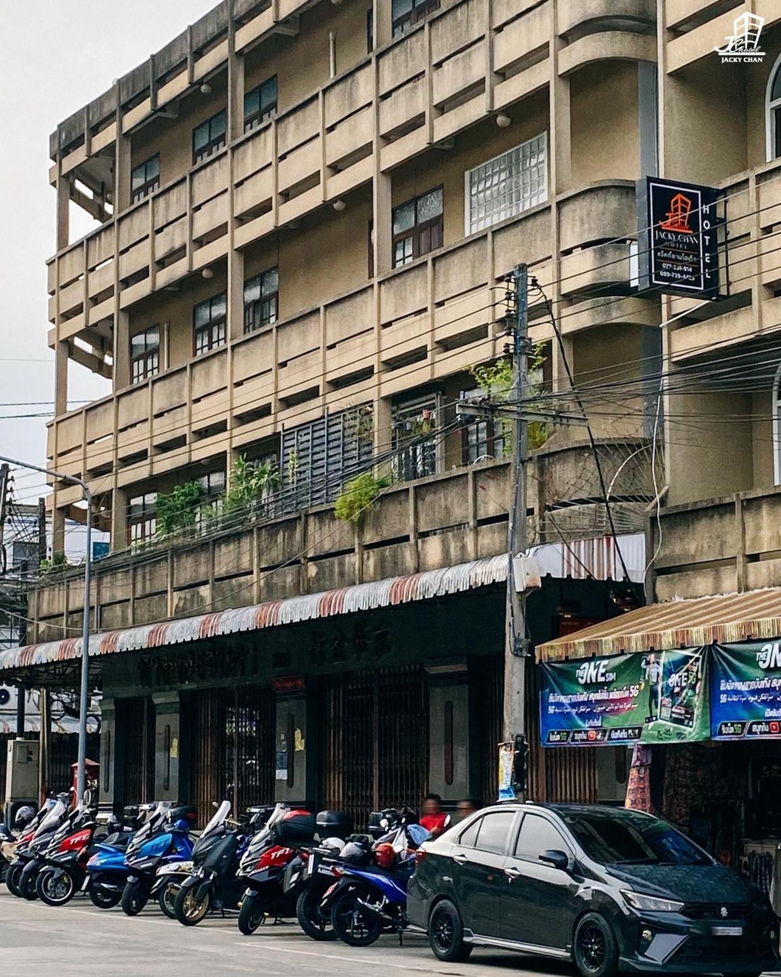 Jacky Chan Hotel Betong Exterior foto
