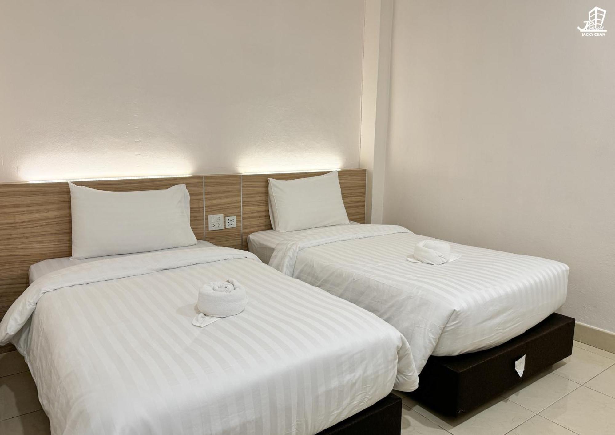 Jacky Chan Hotel Betong Exterior foto